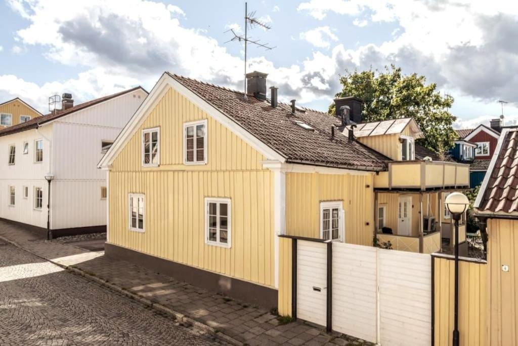 Appartamento Laegenhet I 1700-talshus *